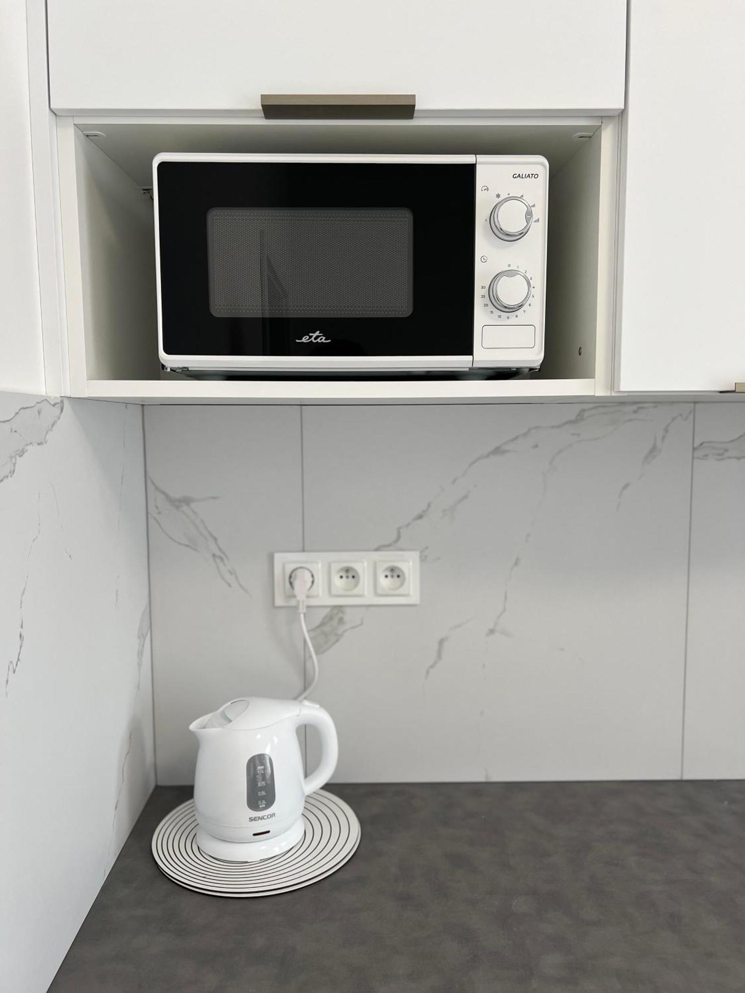 2 Moderne Apartmany 19 A 95 V Sukromi V Centre Mesta Stubnyafürdő Kültér fotó