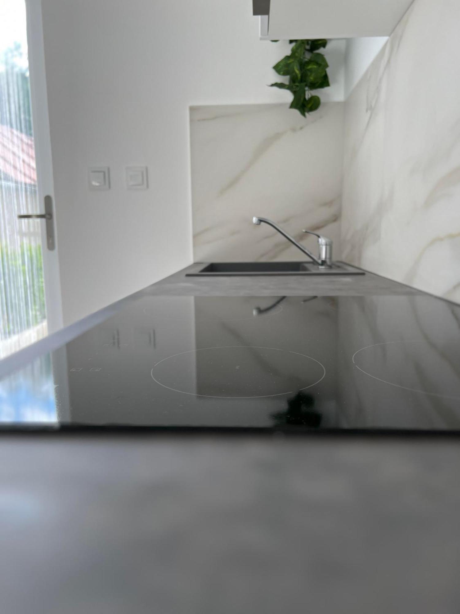 2 Moderne Apartmany 19 A 95 V Sukromi V Centre Mesta Stubnyafürdő Kültér fotó
